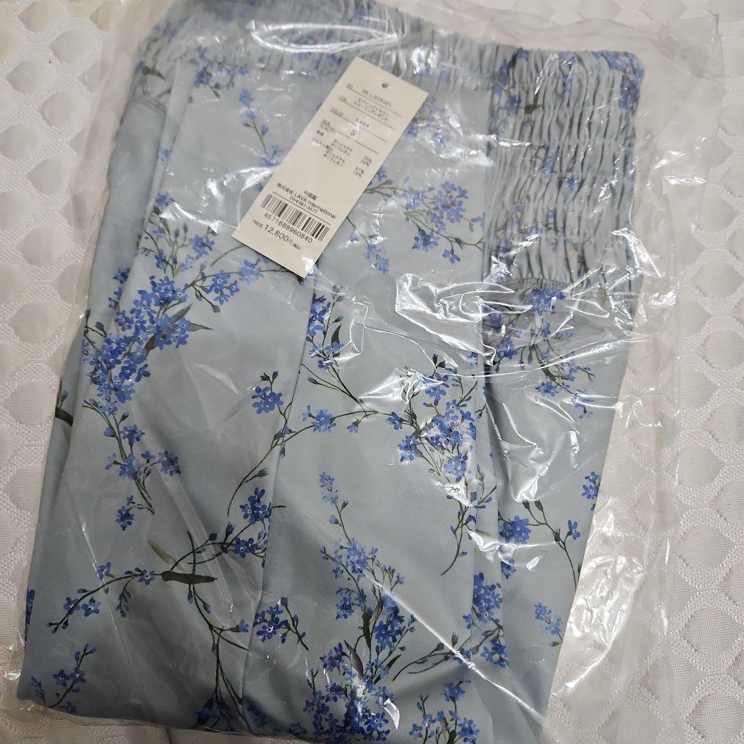 【新品】スカーラ スプリングフラワー シャーリングレギンス 忘れな草 S 完売品