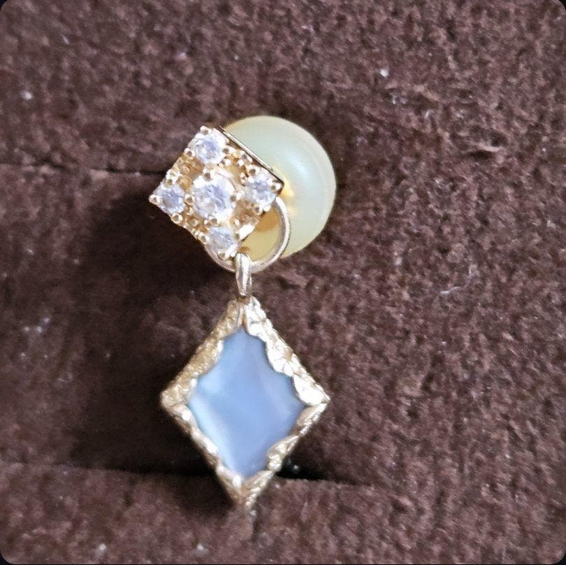 ◆agete【未使用】ピアスチャーム K10 ミル打ち シェル 菱形！2,3万