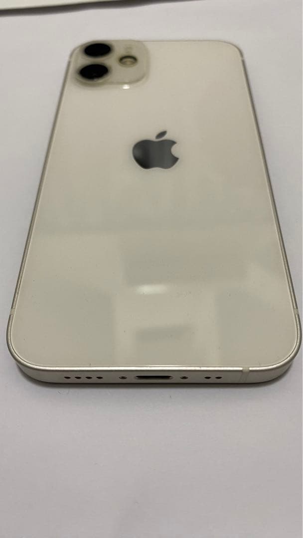iPhone 12 mini 64GB ホワイト SIMフリー 中古品