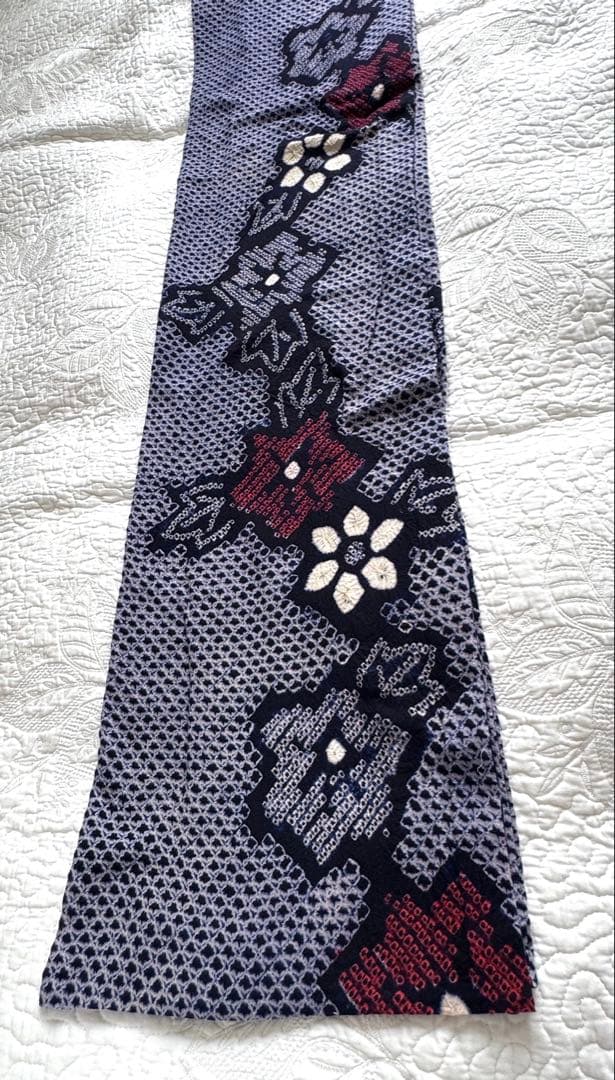 高身長の方にも 粋な大人の浴衣 ◆ 有松絞り シンプルな花繋ぎ 逸品