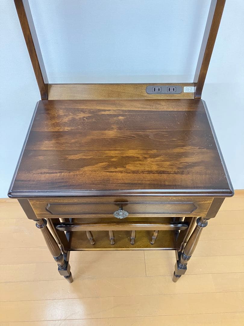 カリモク　コルクボード　フリーボート　コンセント付　電話/FAX台　玄関ラック