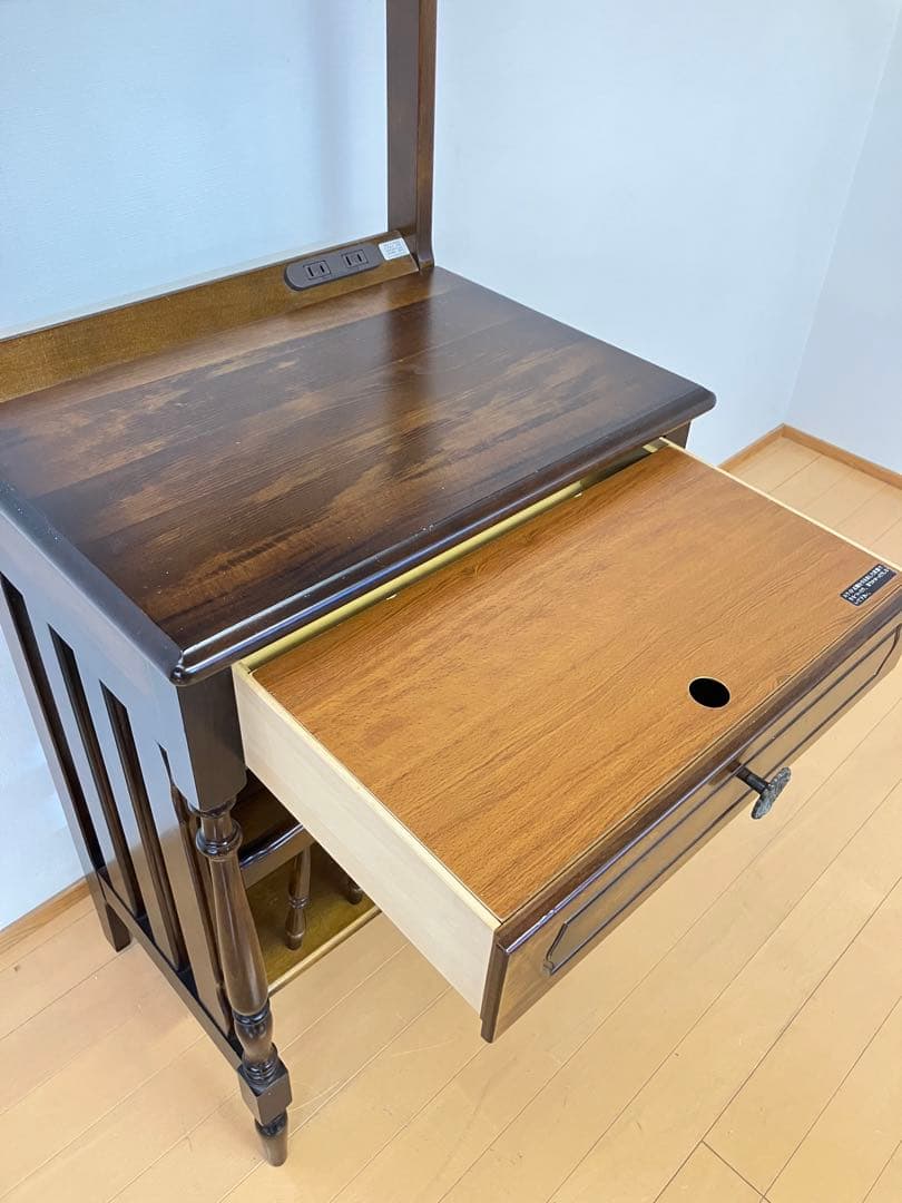 カリモク　コルクボード　フリーボート　コンセント付　電話/FAX台　玄関ラック