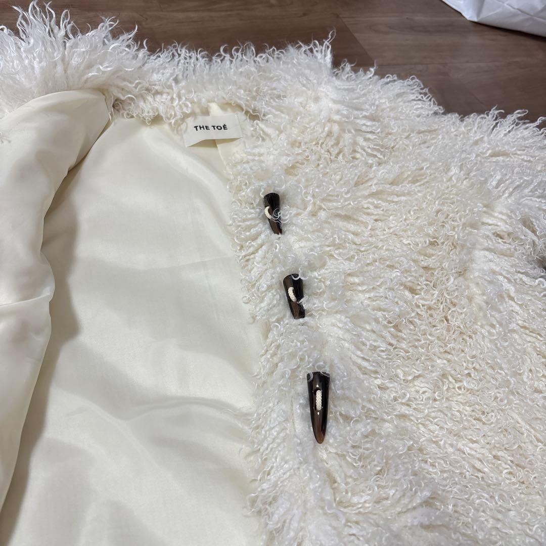 THE TOE ホワイトファーコート