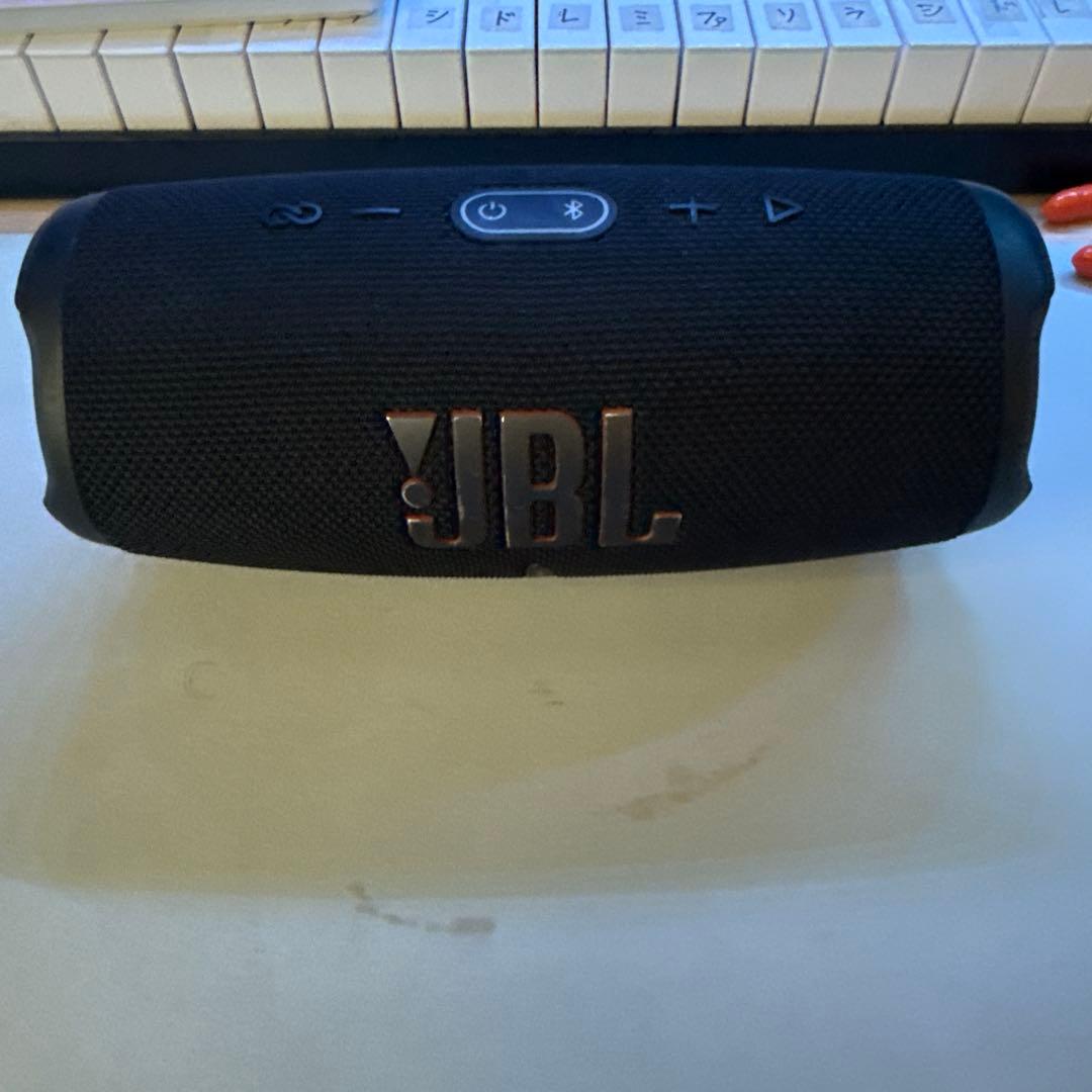 JBL charge5 ブラック 動作良好 即購入⭕️