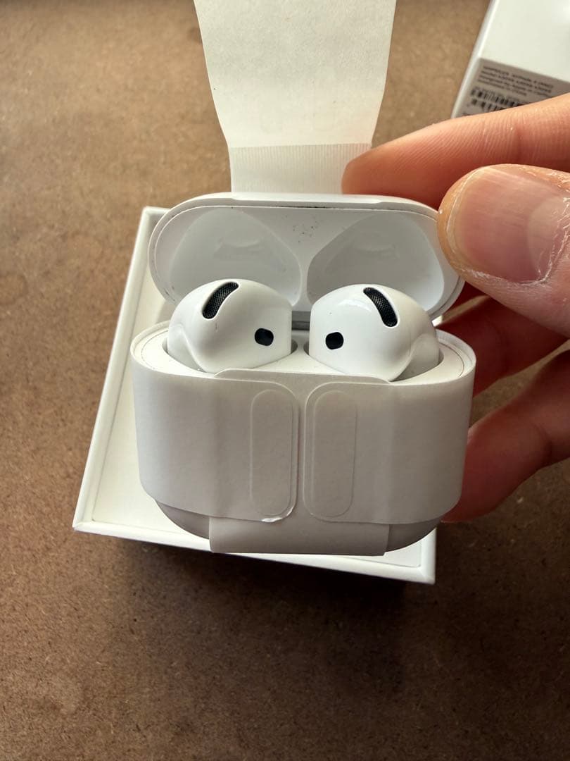 イヤホン AirPods4 ANC