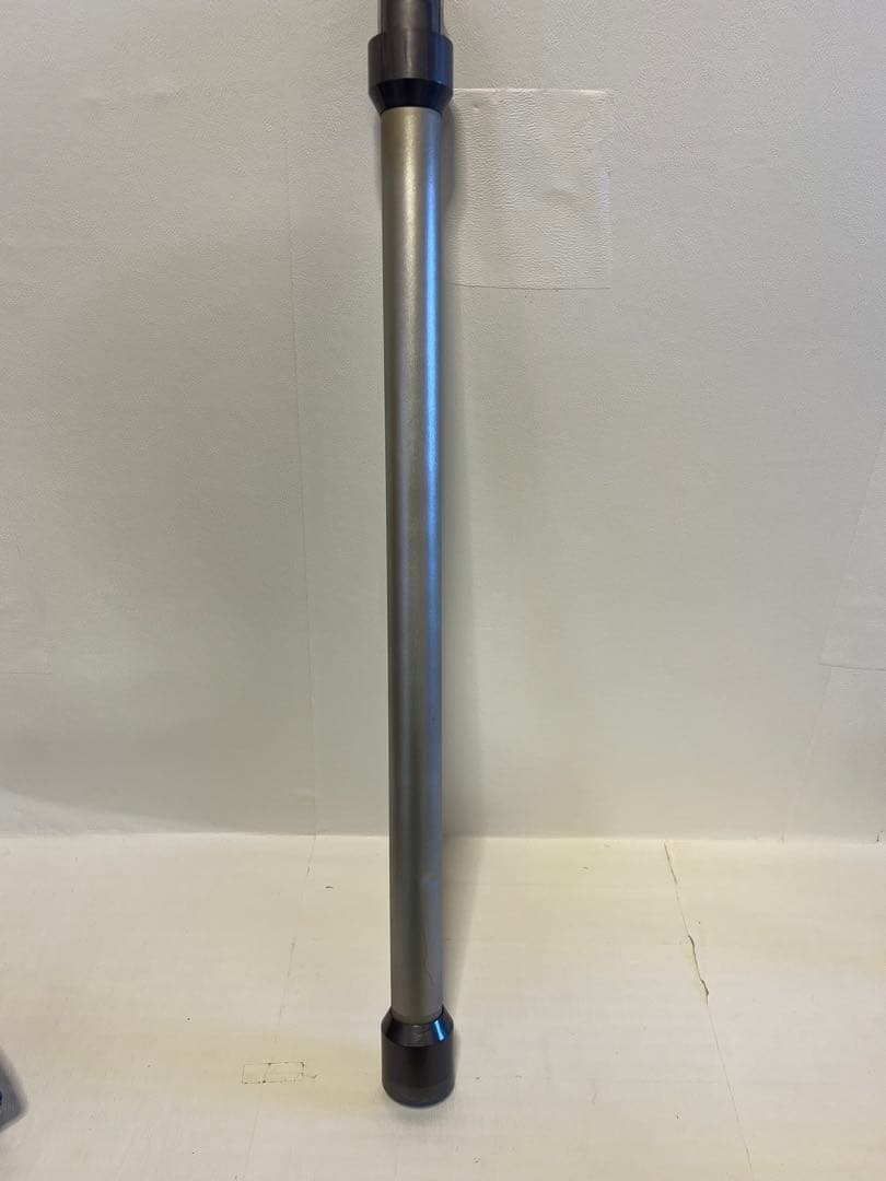 動作品ダイソンコードレス掃除機 dyson sv12 V10 fe