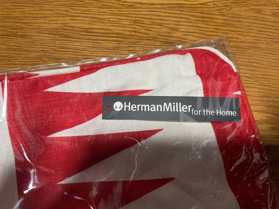 アレキサンダージラード　クッションカバー　ハーマンミラー　デットストック