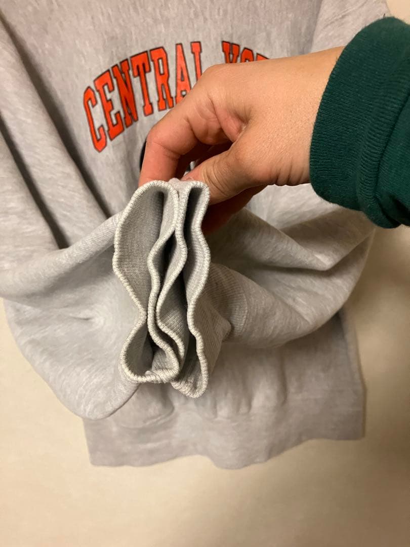 タグ無しチャンピオンリバースウィーブ　トレーナー3段プリント グレー