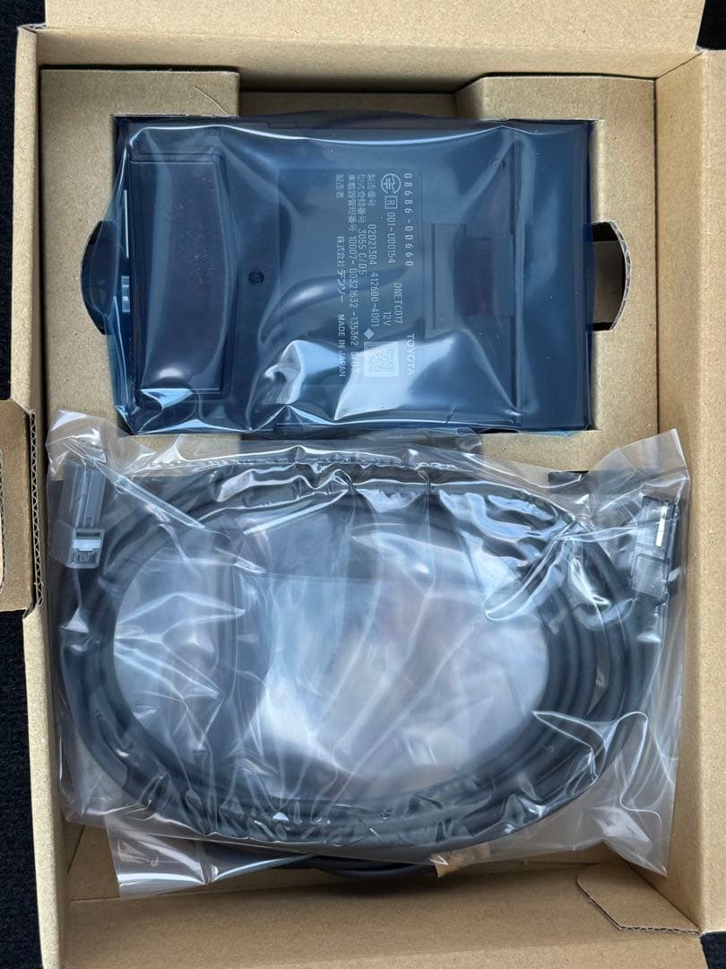 新品　トヨタ純正　08686-00660 ビルトイン　分離型　ETC2.0