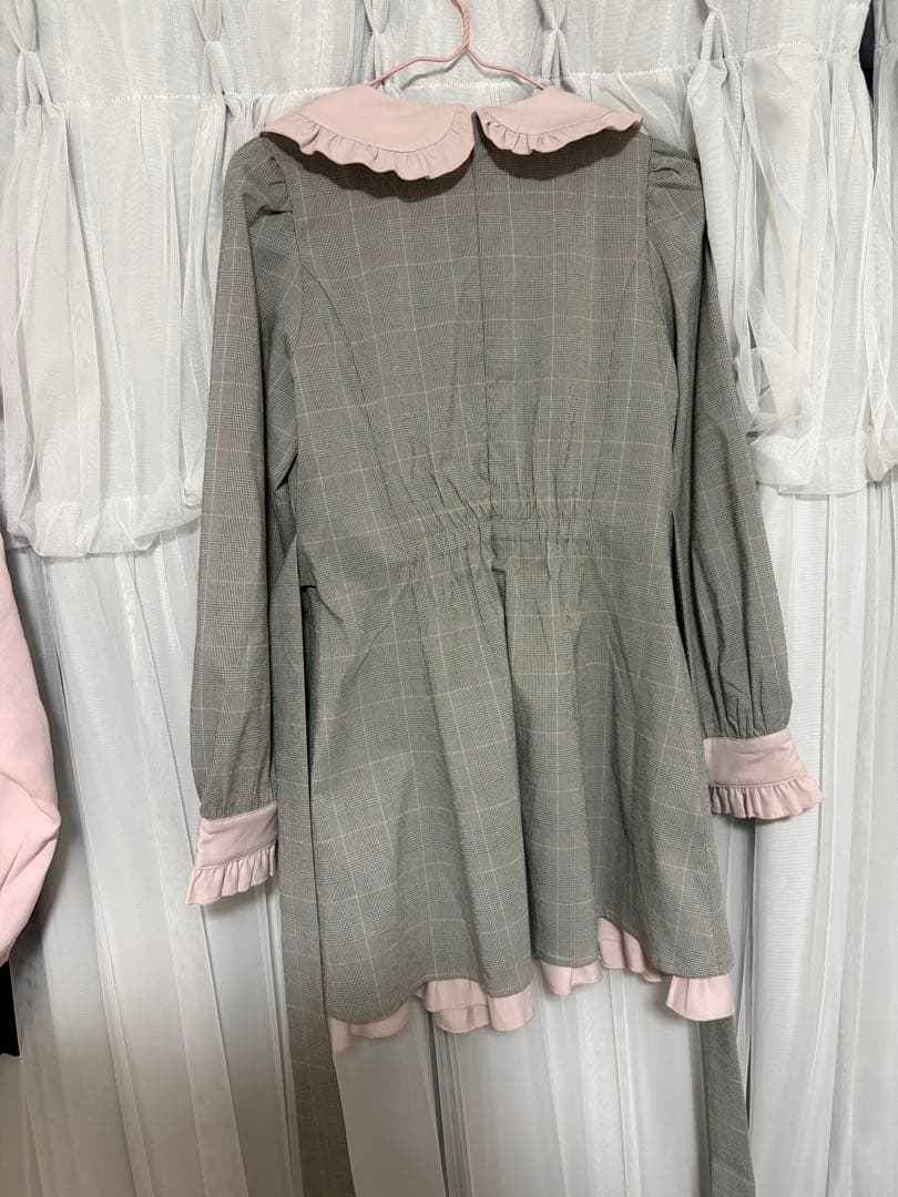 Pium スクエアフリルリボンドーリーワンピース グレーチェック