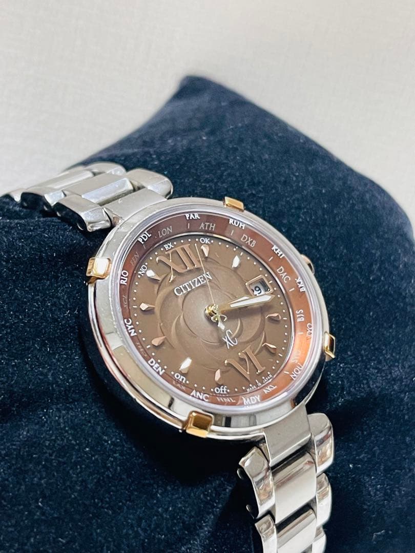 クロッシー xC　ティタニアライン　ブラウン電波ソーラー　H240　稼働品