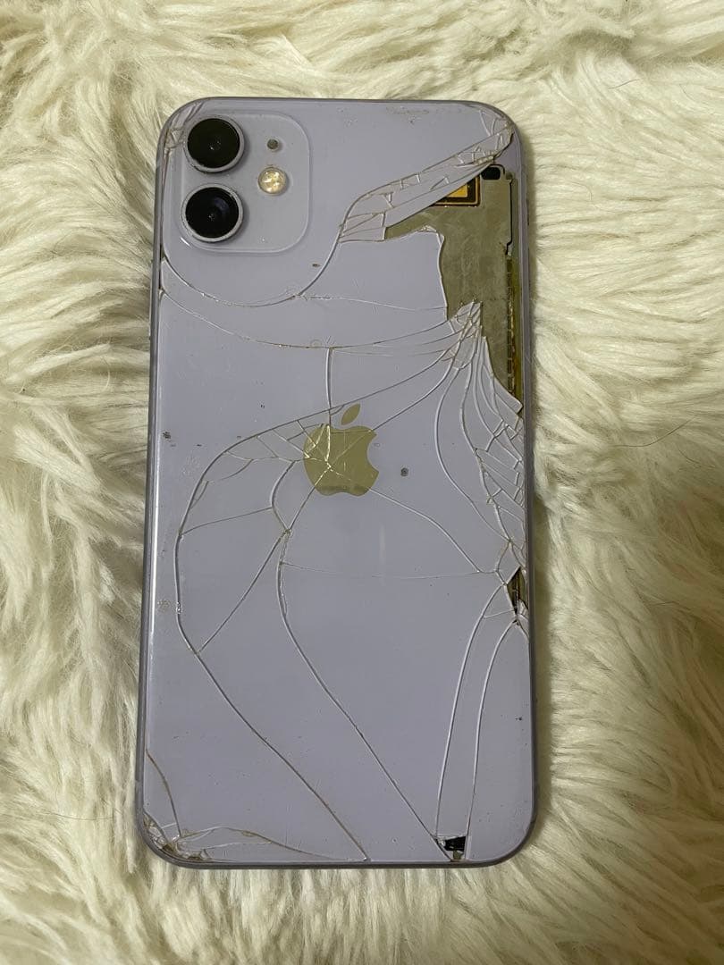 ［ジャンク品］Apple iPhone 11本体