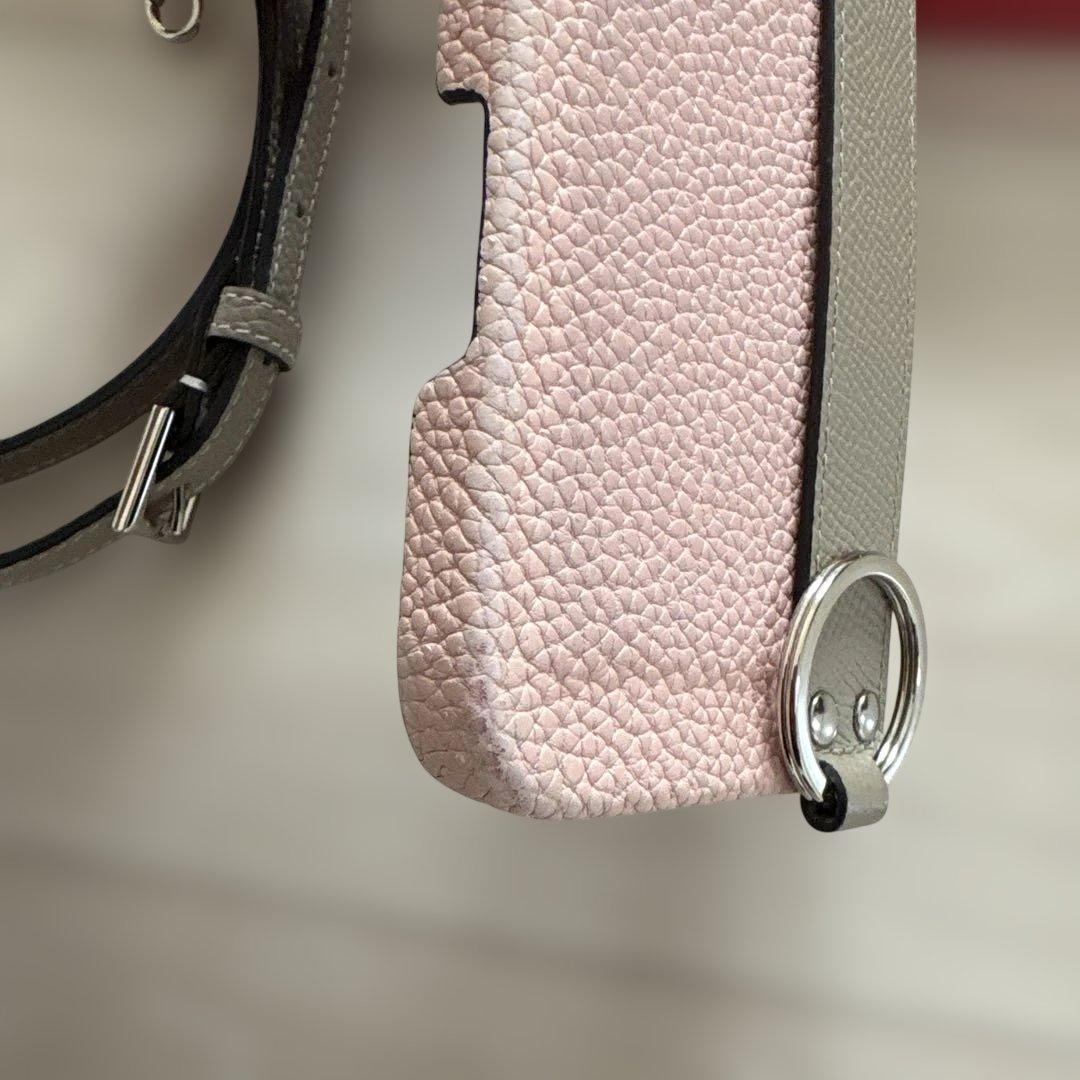 ボンバンテュラ レザー iPhone16 ケース ストラップ付き