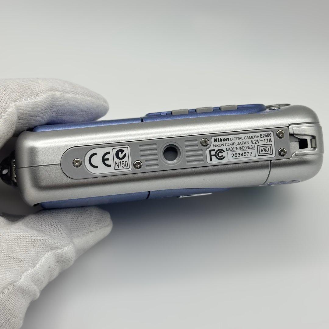 【美品】NIKON COOLPIX 2500 コンデジ クールピクス 箱付