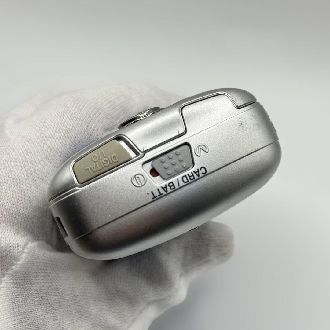 【美品】NIKON COOLPIX 2500 コンデジ クールピクス 箱付