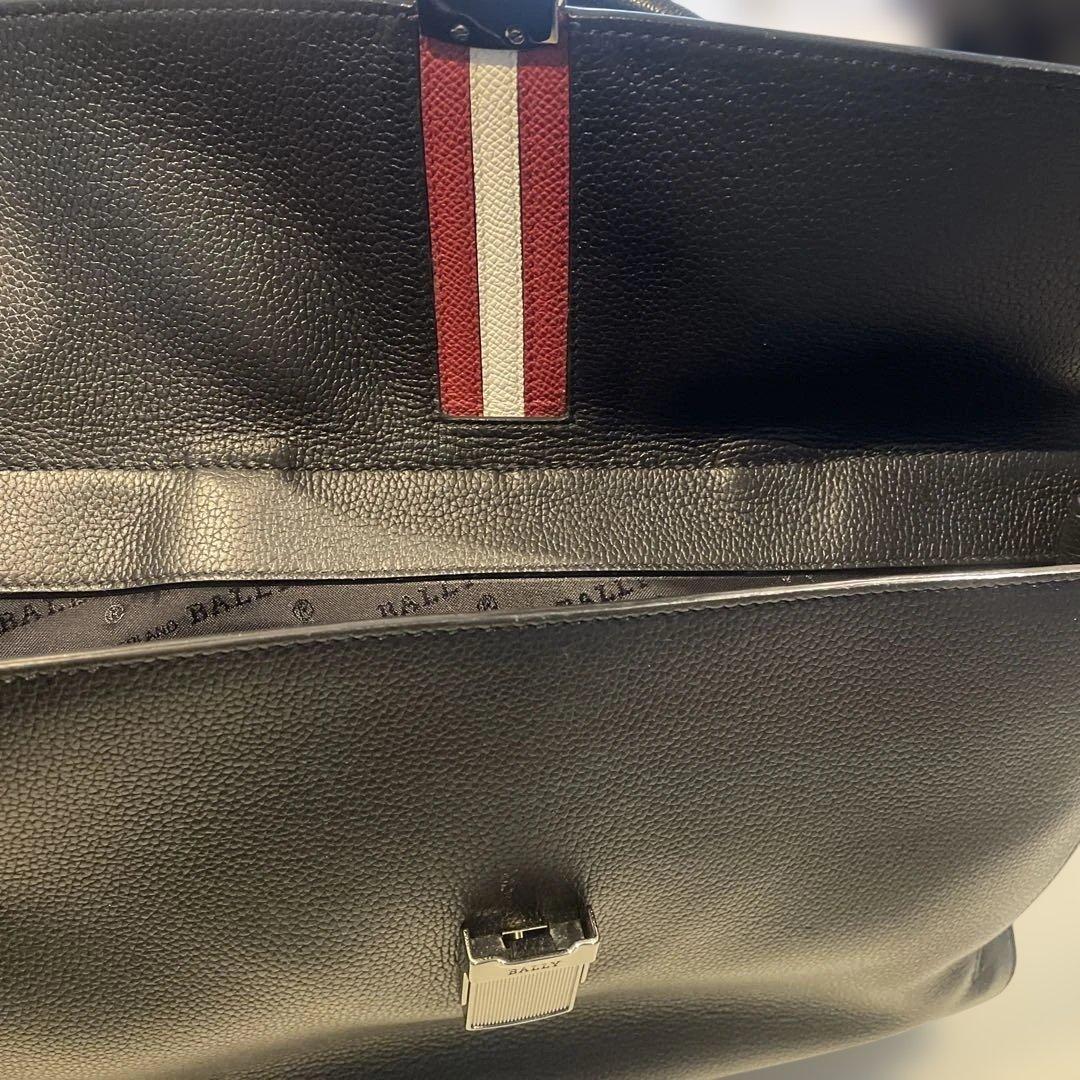 BALLY ビジネスバッグ ブラック レザー