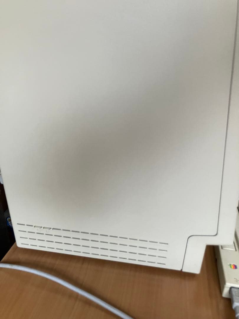 Apple Macintosh Classic II デスクトップ　M4150