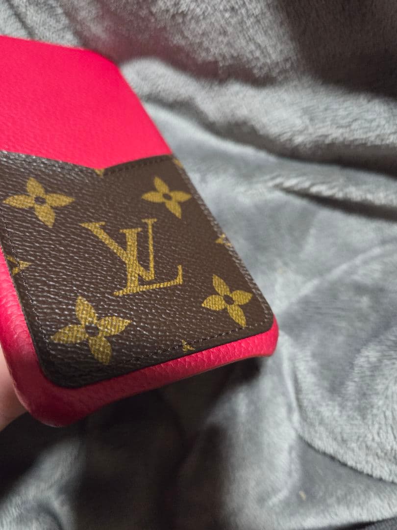 iPhoneX.XS対応。ルイヴィトン携帯カバー。LOUIS VUITTON。