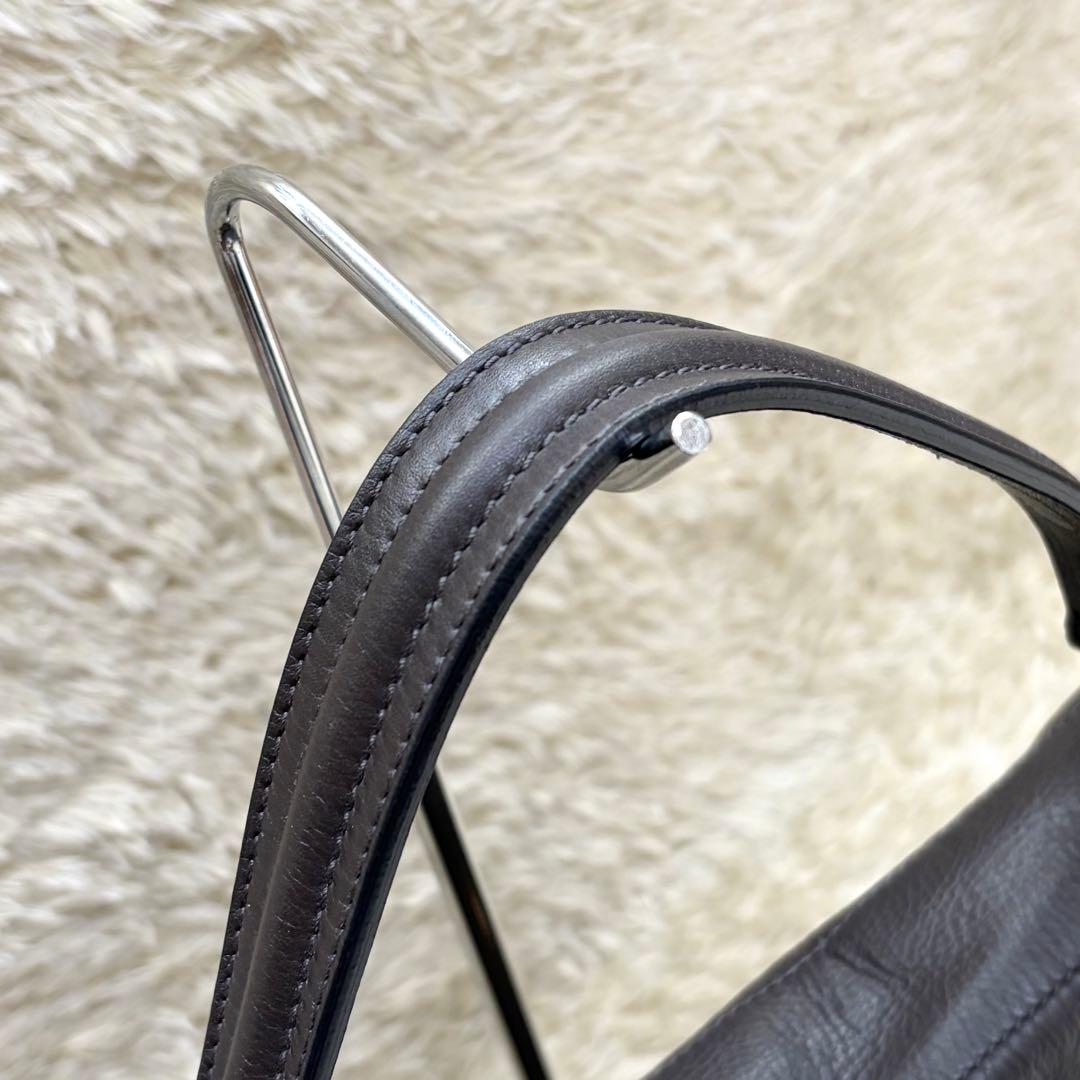 YSL イヴサンローラン ミューズトゥ グレー レザー ハンドバッグ　肩掛け