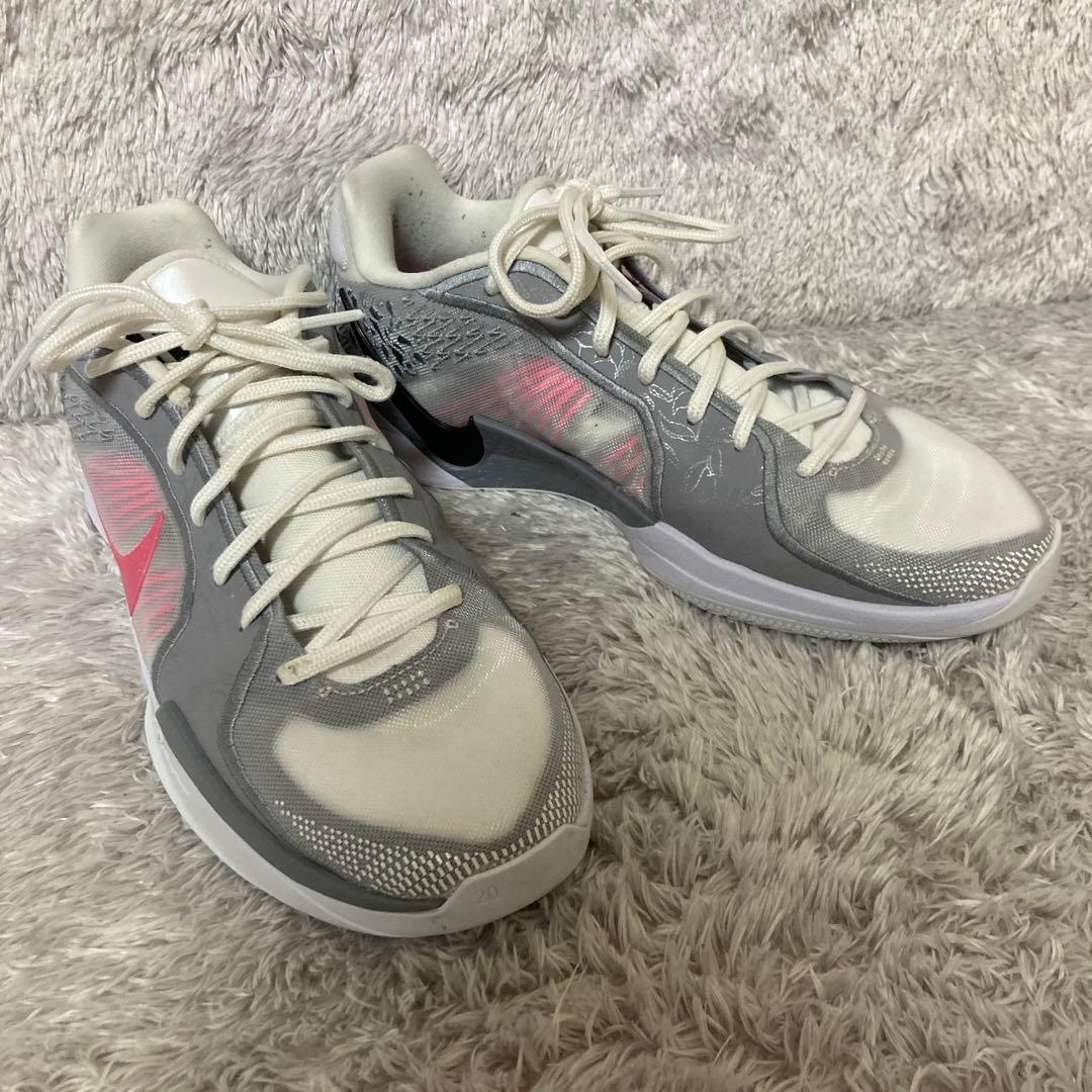 ナイキ　サブリナ2 NIKE SABURINA バスケットシューズ