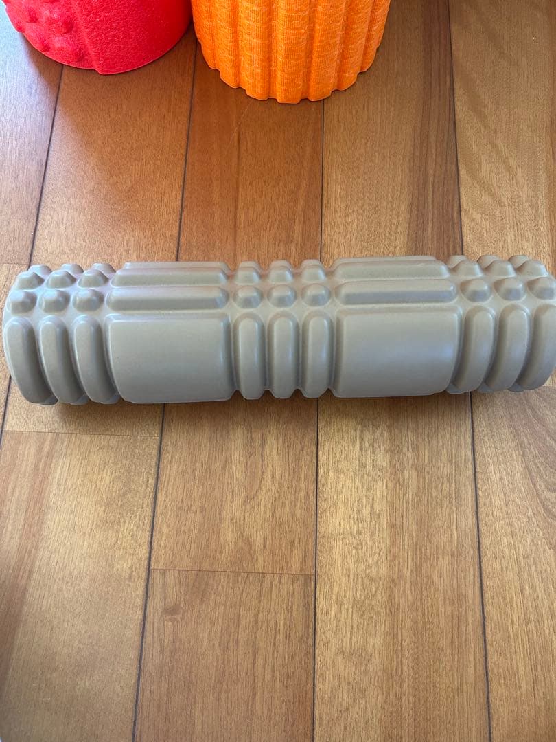 DOCTORAIR ドクターエア　ストレッチローラー　赤　オレンジ　グレー