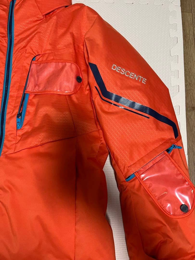 DESCENTE S.I.Oウェア上下セット　Mサイズ