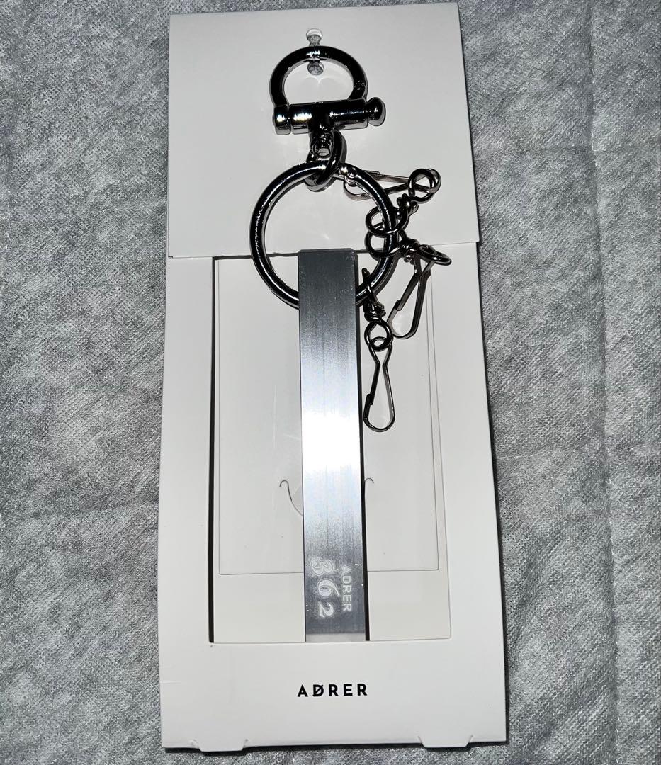 ADRER メタル レトロ ホテル キーリング