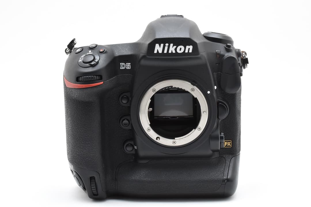 ■極上品■ ニコン D5 XQD-Type デジタル一眼 #C760