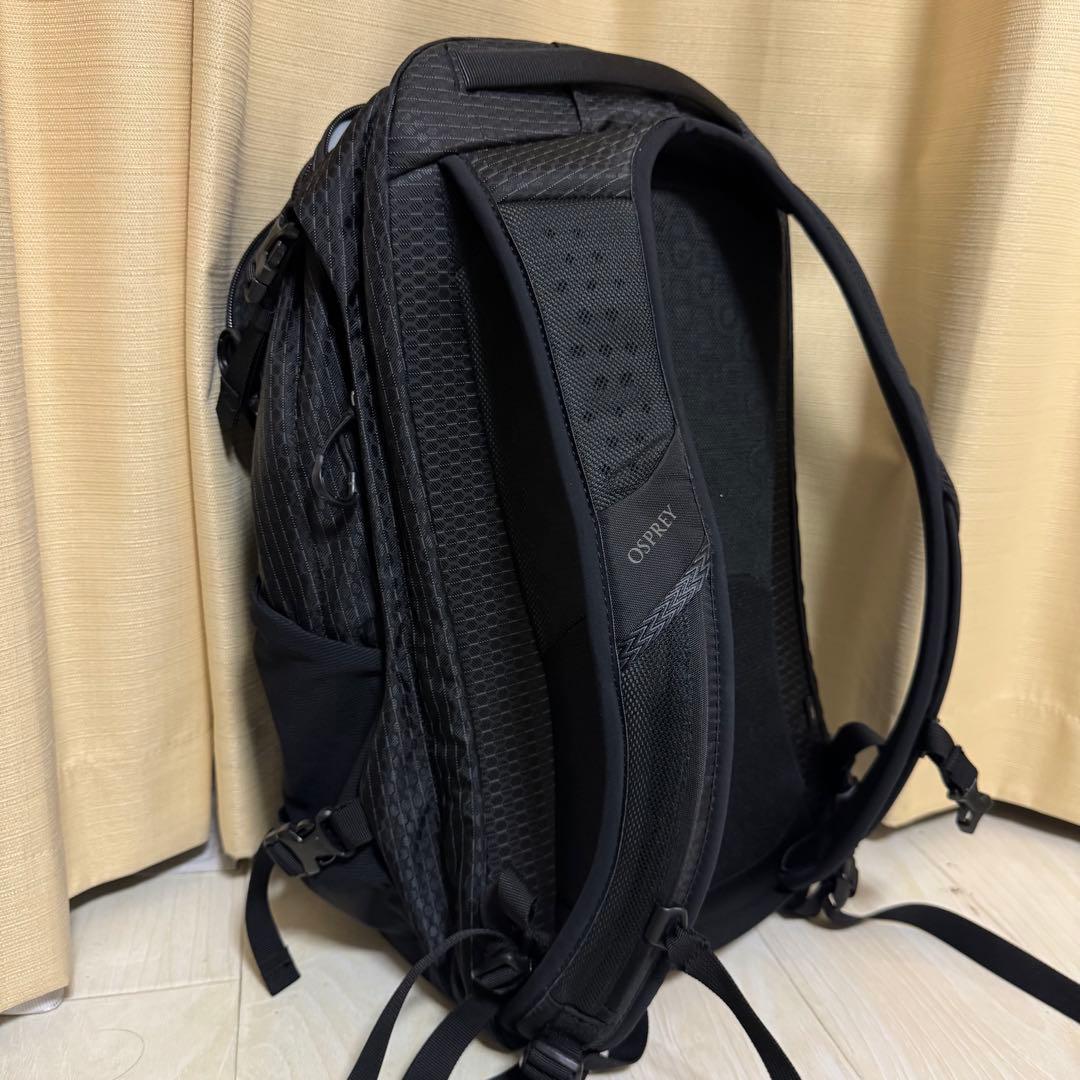 OSPREY NEBULA ブラック リュック
