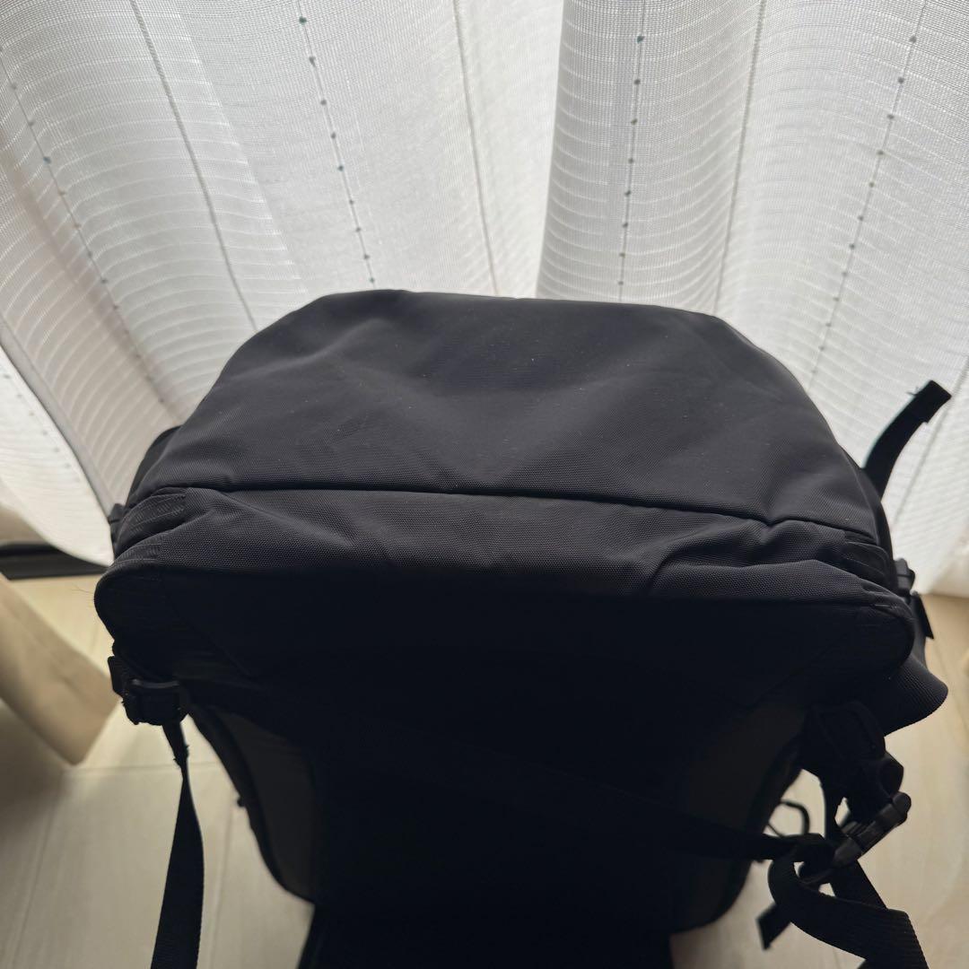 OSPREY NEBULA ブラック リュック