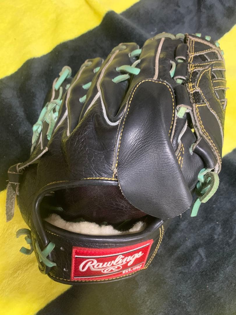 ローリングス硬式投手用グローブ(阪神秋山モデル)