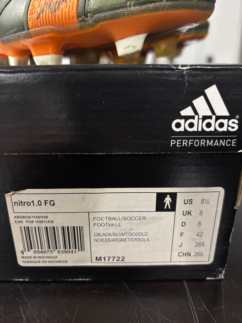 adidas adizeroサッカーシューズ サイン入り ※ディエゴ・フォルラン