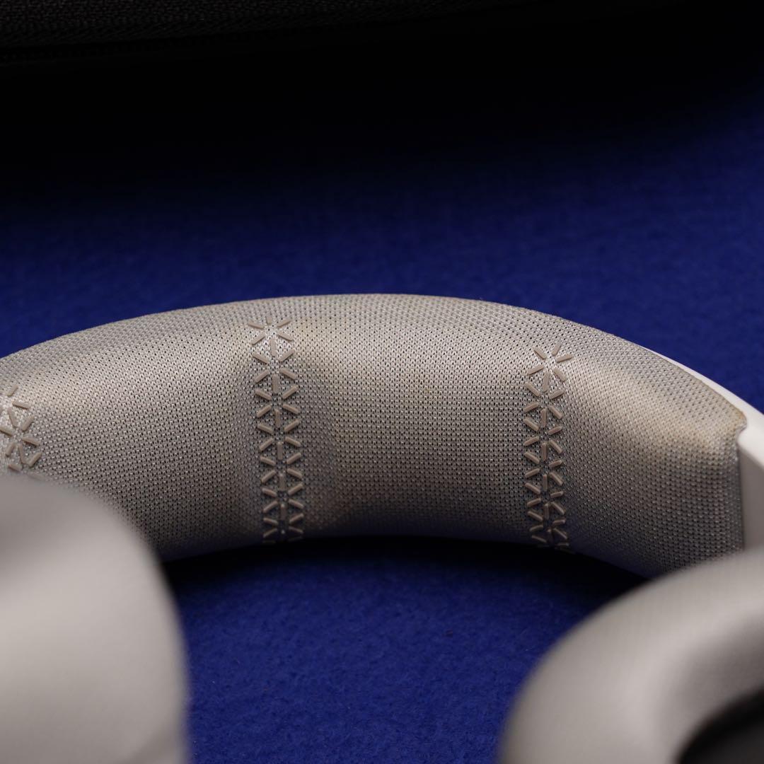 Corsair VIRTUOSO PRO ゲーミングヘッドセット