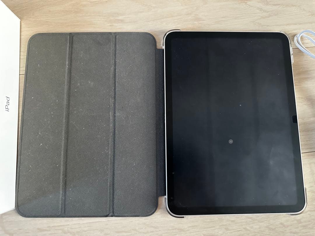 iPad 11インチ　充電器・カバー付き