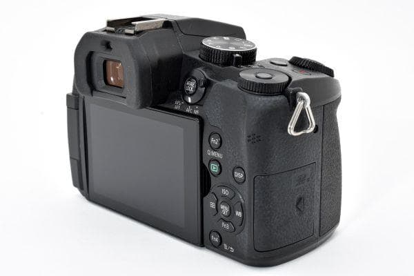 【美品】パナソニック Panasonic LUMIX DMC-G8 ボディ