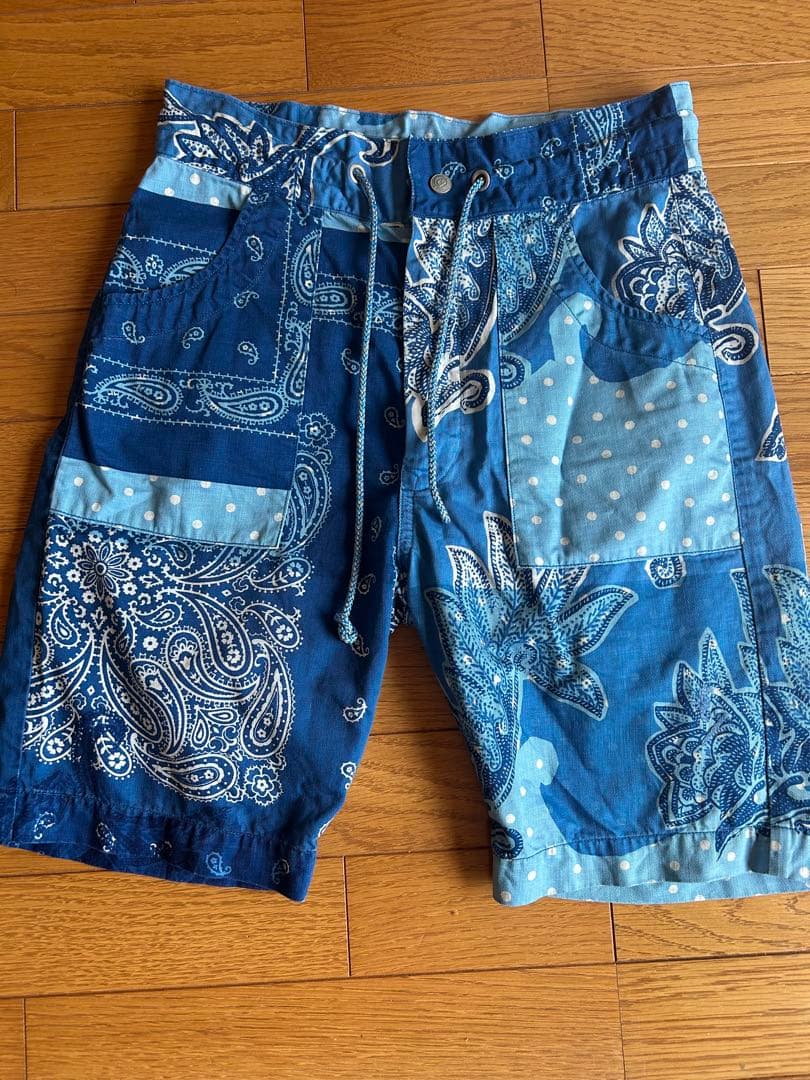 45R 葉山ものがたり　アロハMIXプリントの908ベイカーショートパンツ