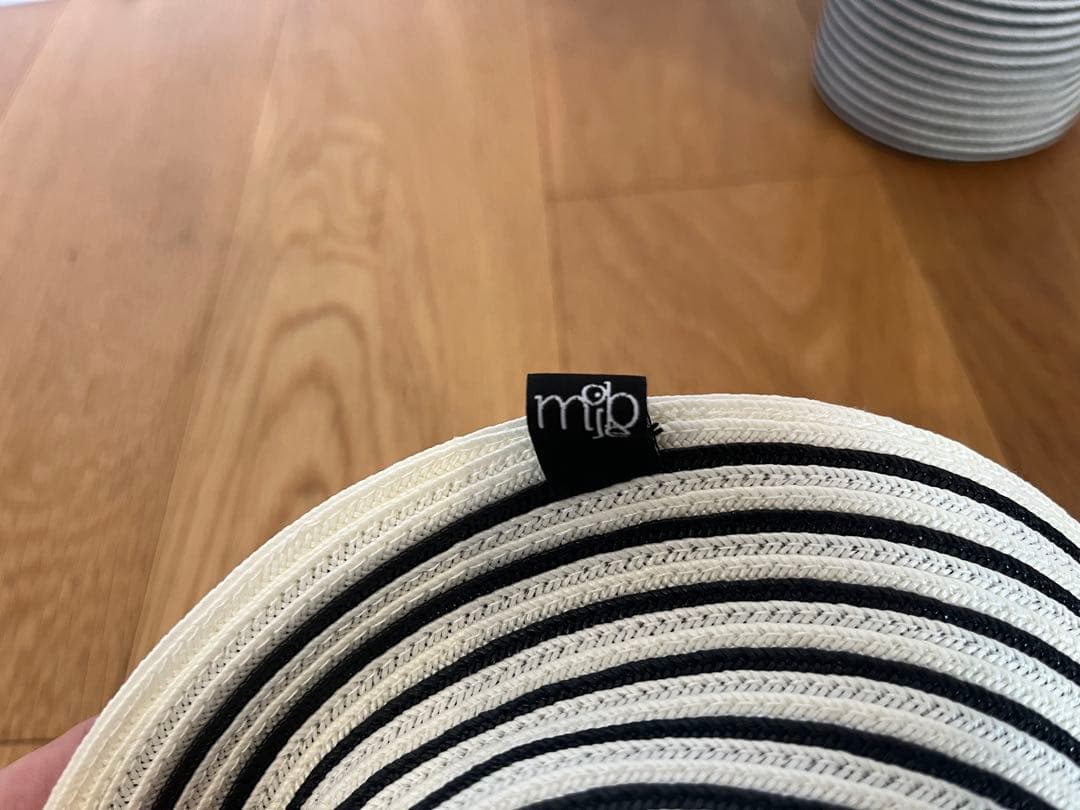 MOBJE モブジェ　フラワーベース2個セット　白/黒