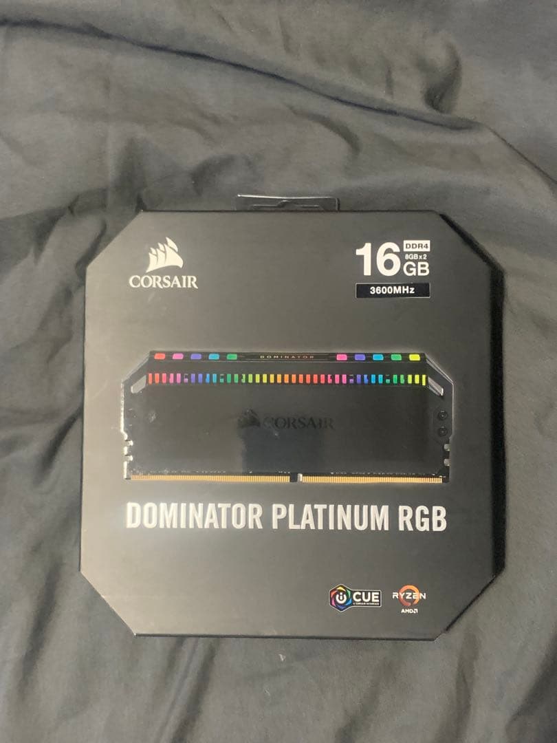 メモリー corsair dominator platinum ddr4 16gb