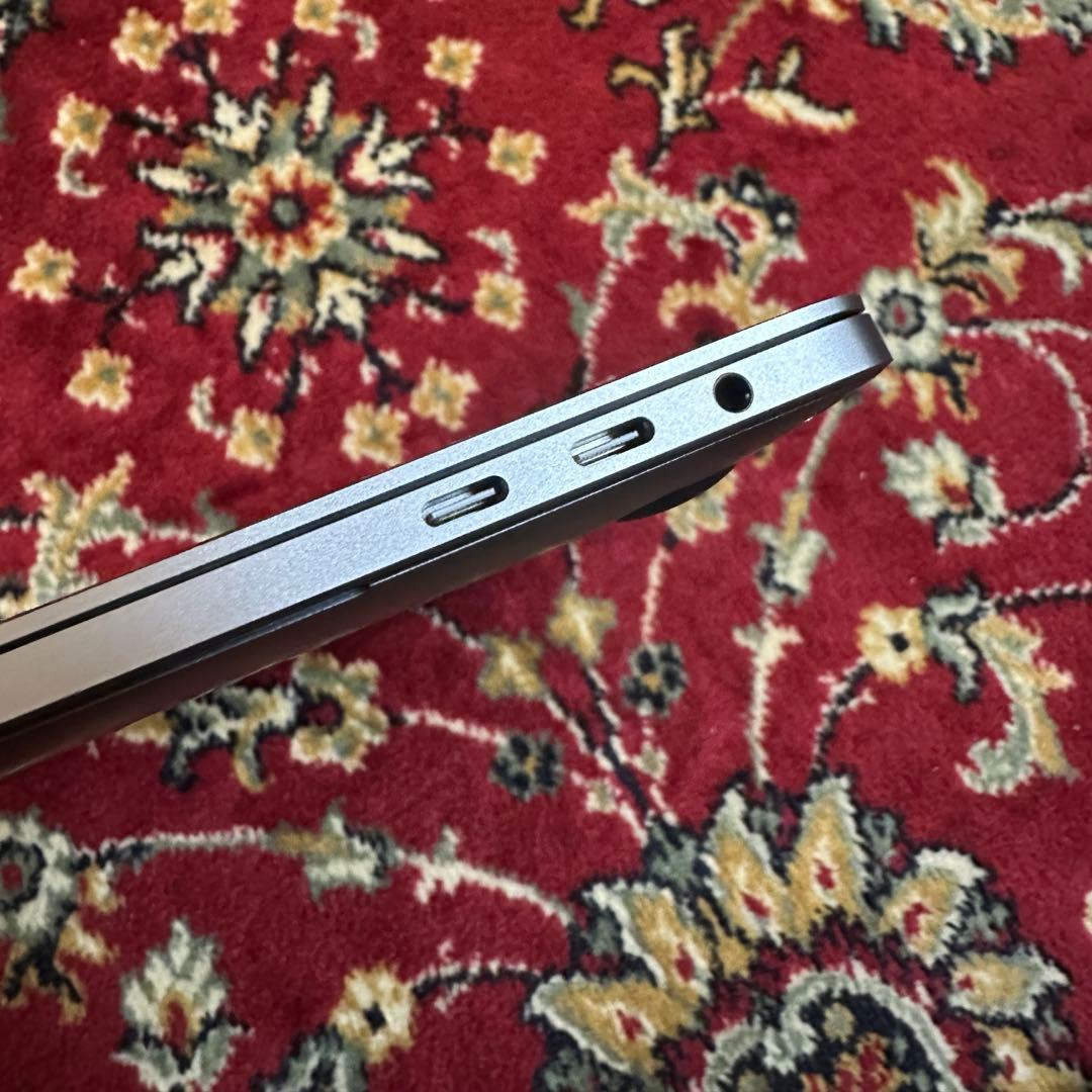 MacBook Pro 13インチ 2017 タッチバー 日本語配列 元箱あり