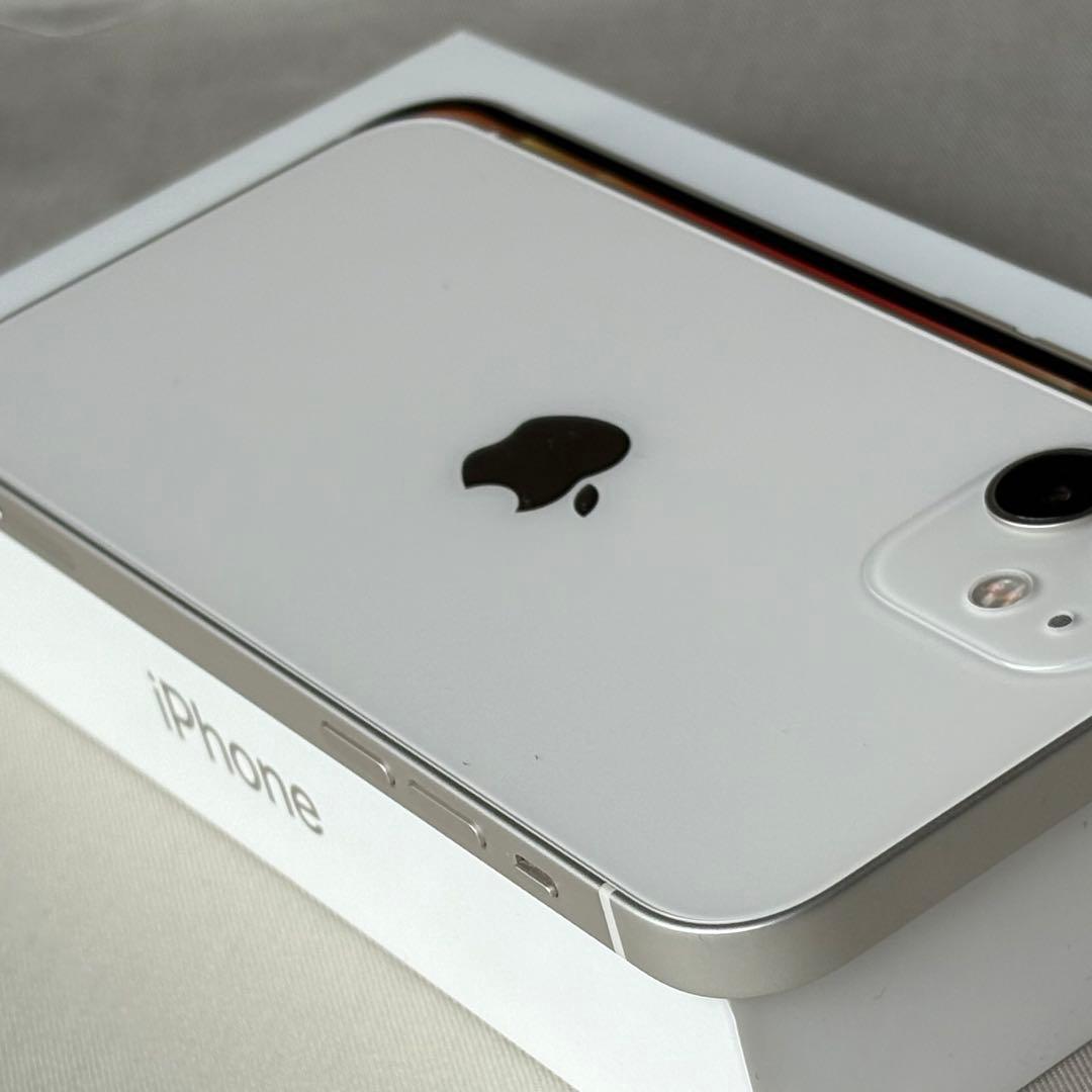 iPhone12 ホワイト 64GB 美品 おまけ付き