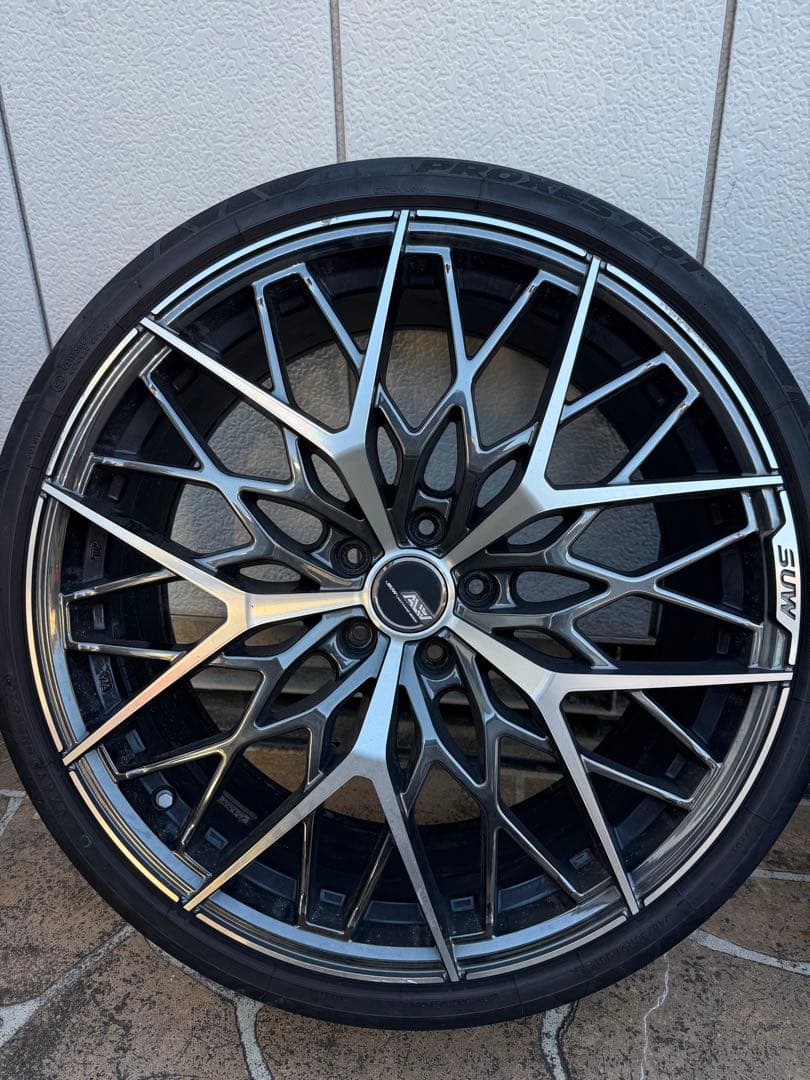 SUW アリア-M5(ALIA-M5) 21インチ - アルファード 30系