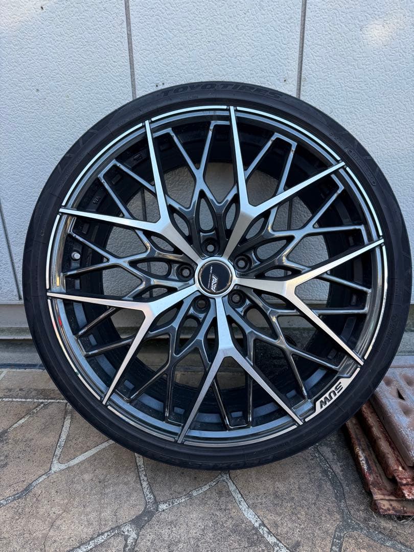 SUW アリア-M5(ALIA-M5) 21インチ - アルファード 30系