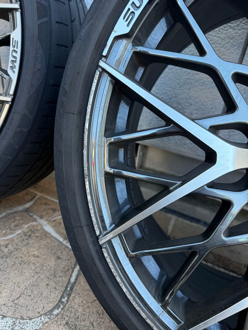 SUW アリア-M5(ALIA-M5) 21インチ - アルファード 30系