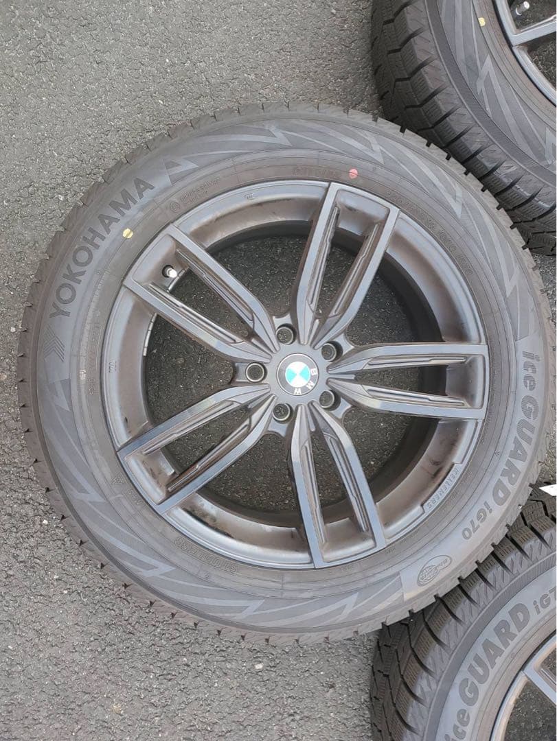  X3,X4 G01,G02スタットレスタイヤ18インチ