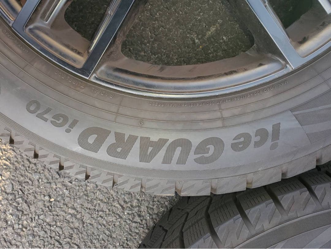  X3,X4 G01,G02スタットレスタイヤ18インチ