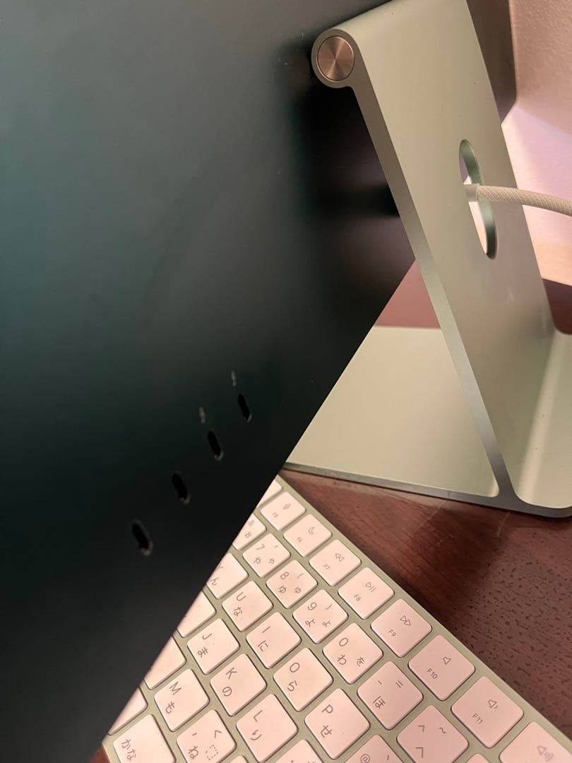 値下iMac Green 24inch 8コアCPU 8GB 512GB SSD