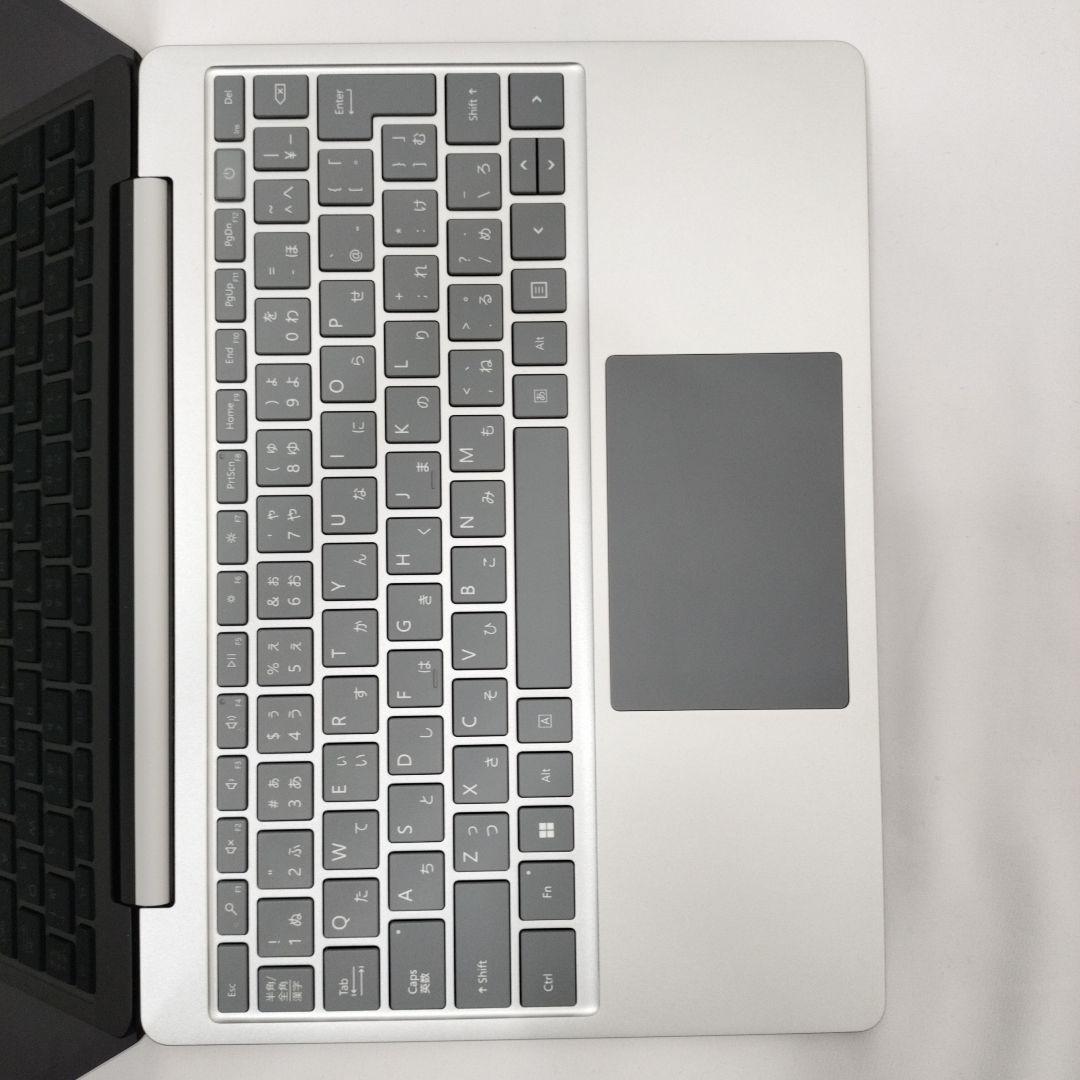 Surface Laptop Go2　KQ8-00017　PC00200051