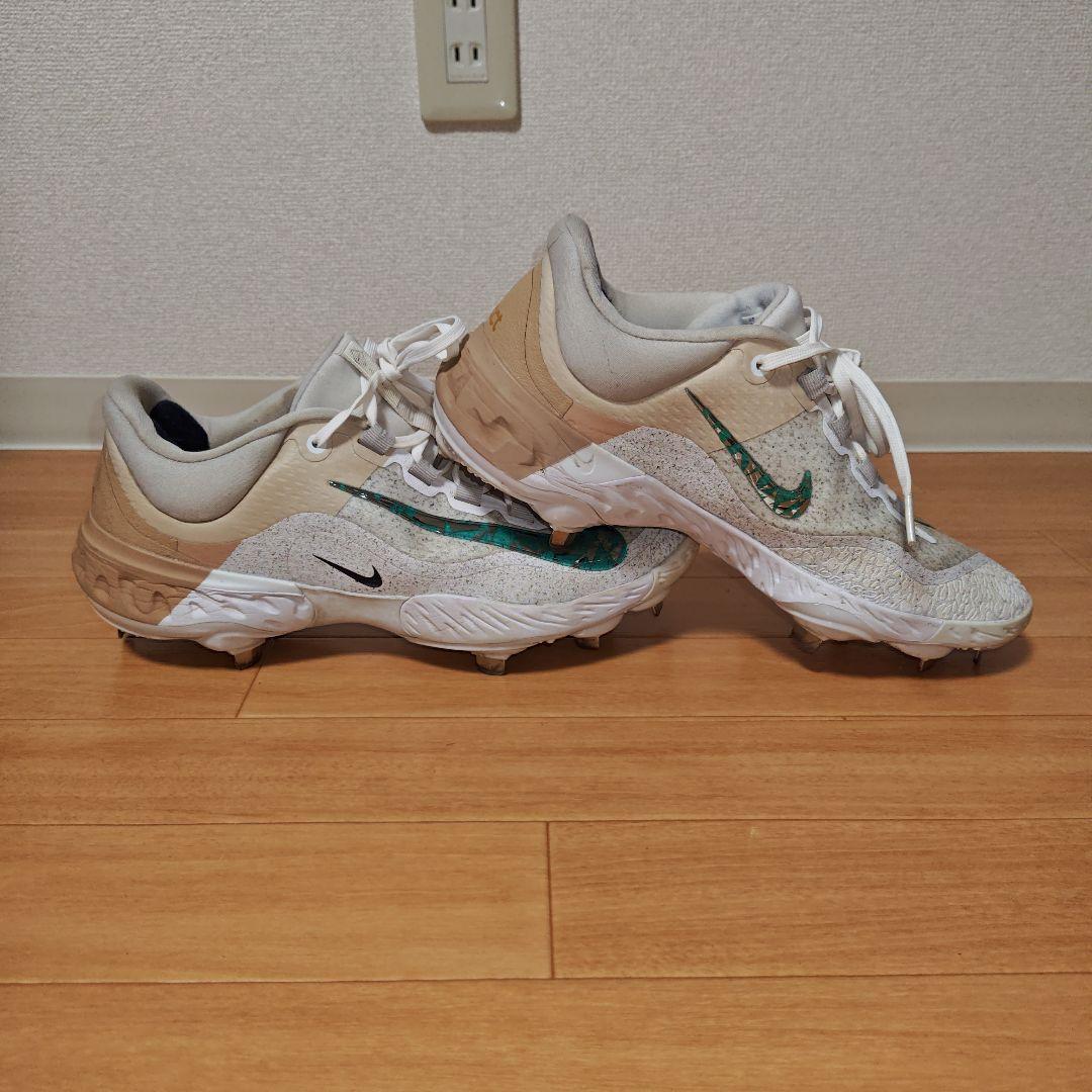 キングカズ ナイキ アルファハラチエリート 金具式スパイク 野球 28cm