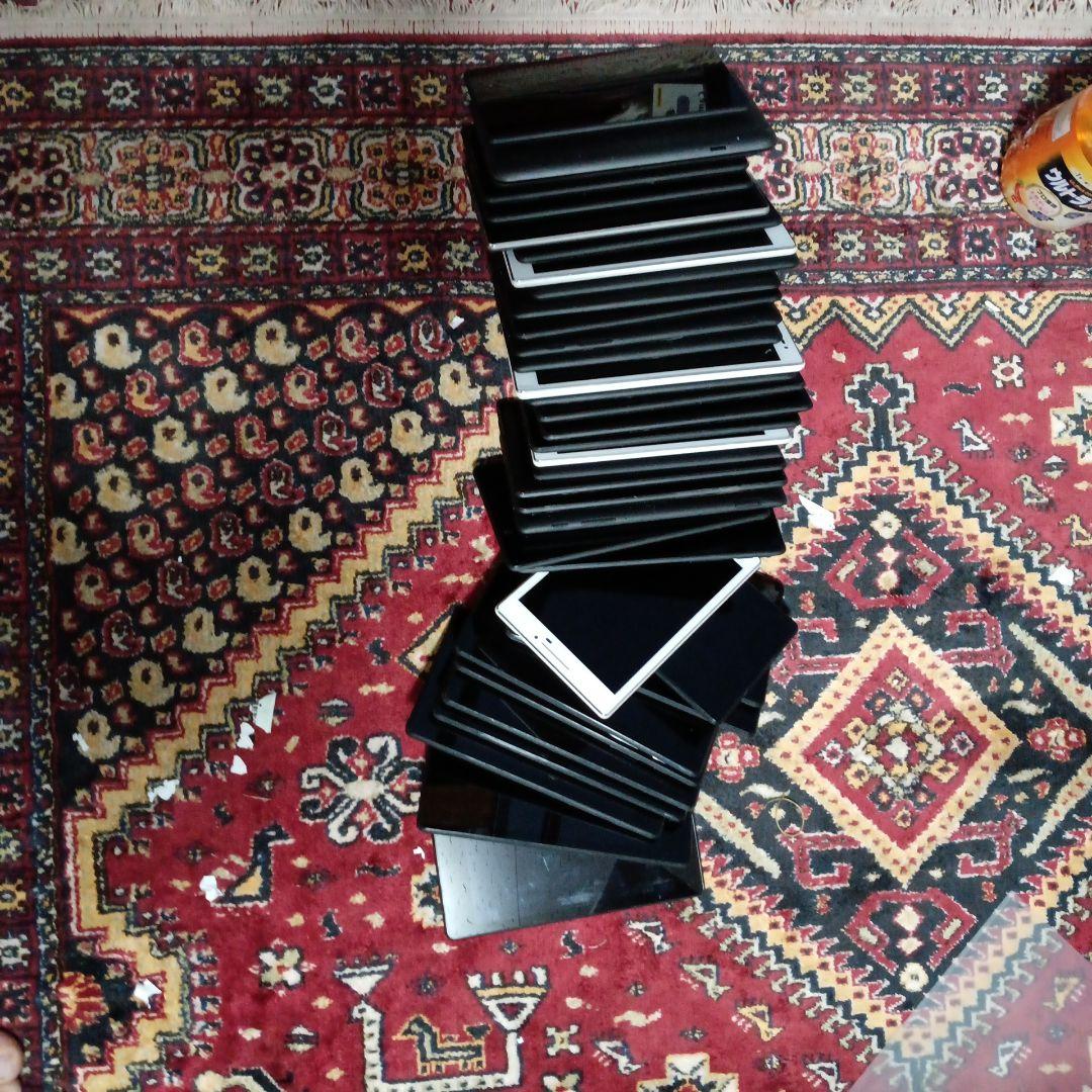 iPad本体 junk nexus and asus ipads mix