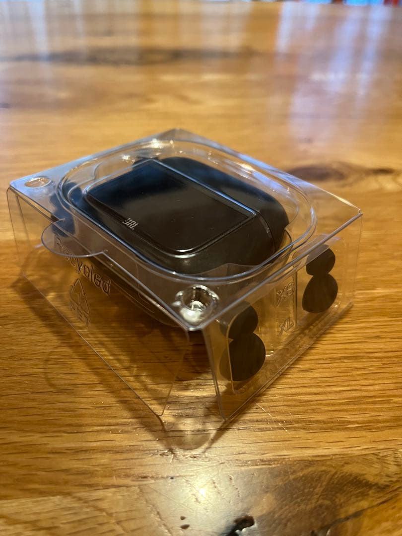 JBL Tour Pro 3 ワイヤレスイヤフォン